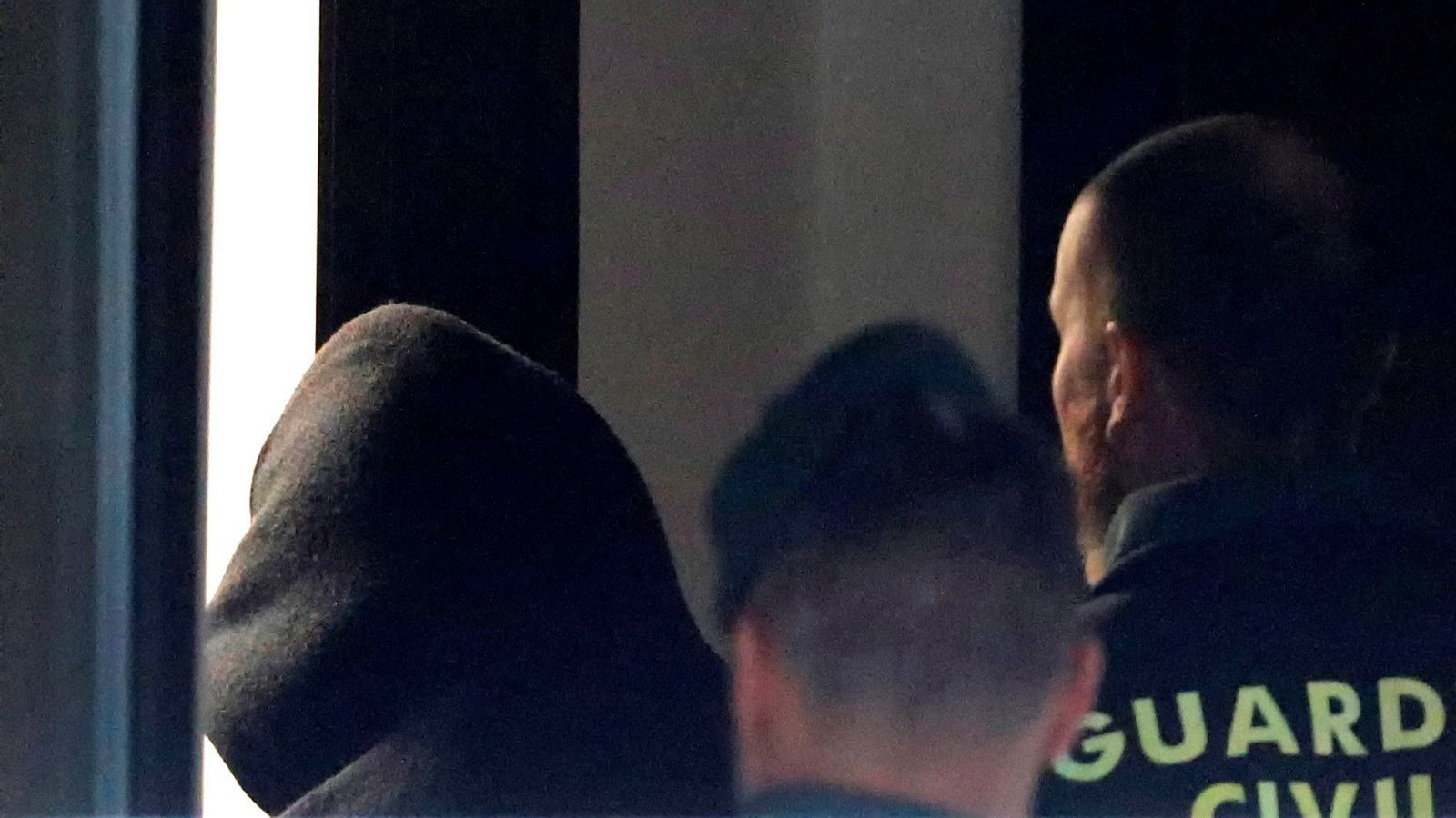 'El Chicle' se niega a declarar y su mujer queda libre sin medidas cautelares