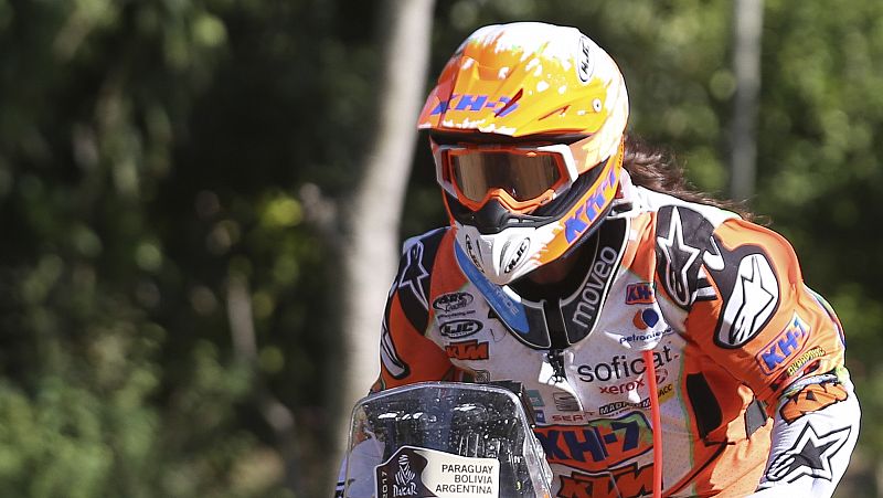 Laia Sanz: "El objetivo en el Dakar es acabar entre los 15 primeros"