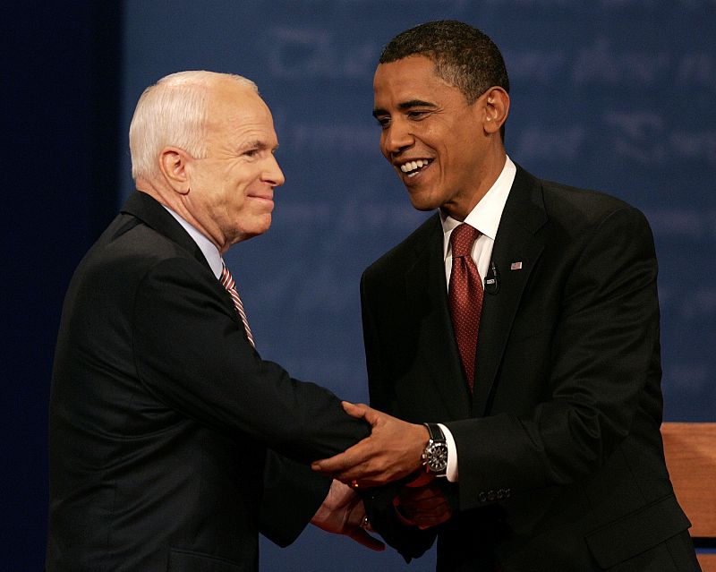 Obama ataca a McCain por sus dudas sobre si se reuniría con Zapatero