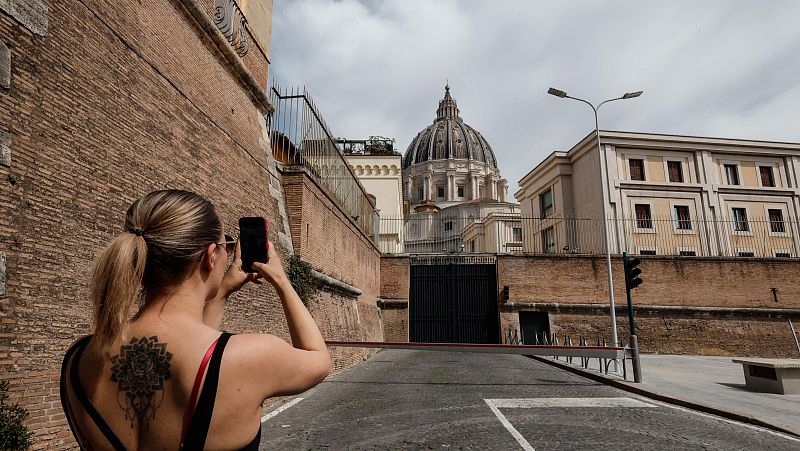 Santa Marta, la humilde morada en vida del papa Francisco, blindada antes de su velatorio