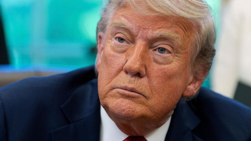 Doce estados de EE.UU. demandan a Trump por imponer aranceles "ilegales"