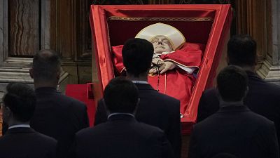 Hora y dónde ver en TV el funeral del papa Francisco en la Basílica de San Pedro del Vaticano
