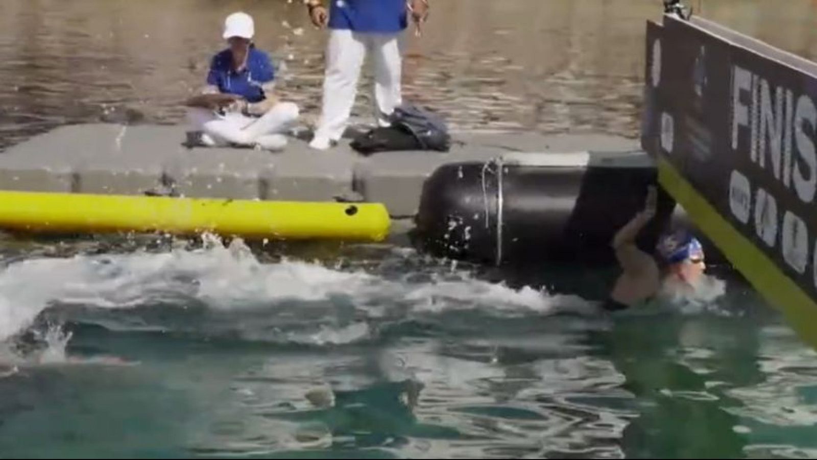Ángela Martínez gana la etapa en Ibiza de la Copa del Mundo de aguas abiertas - Otros deportes | Ver
