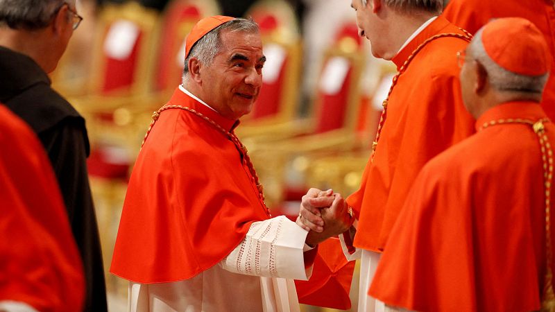 El caso Angelo Becciu, la polémica en torno a la participación en el cónclave de un cardenal condenado por malversación