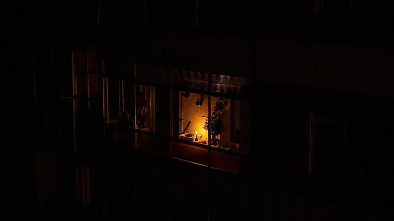 "La luz nos mantiene vivos": los colectivos vulnerables recuerdan su situación de indefensión ante los apagones