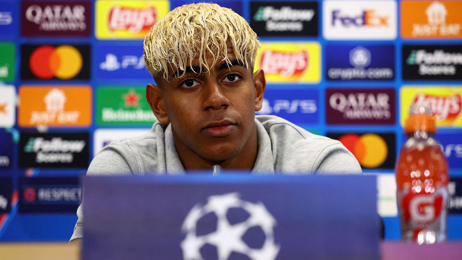 Lamine Yamal: "El miedo lo dejé en el parque, en Mataró" - Champions League | Ver