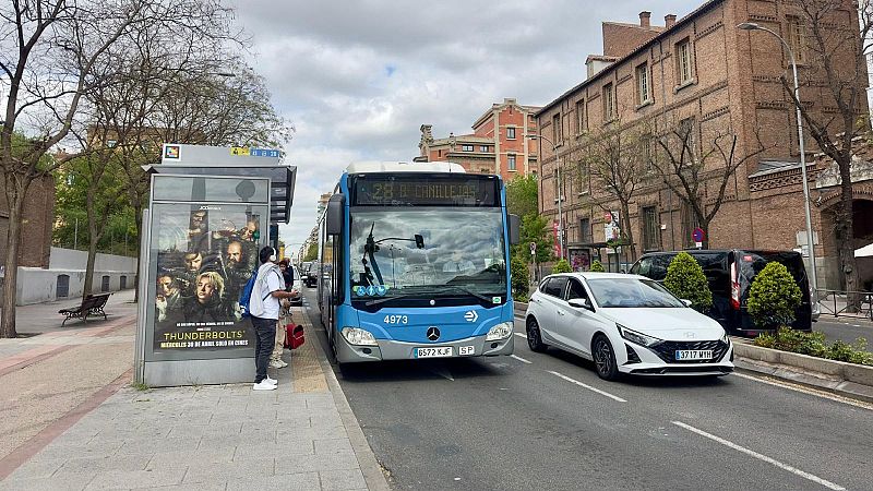 Vuelta a la normalidad tras el apagón con "inquietud": "Hemos vivido mucho: pandemia, Filomena, volcán, dana y ahora esto"