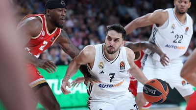 El Real Madrid salva el primer 'match ball' de la Euroliga en casa contra Olympiacos