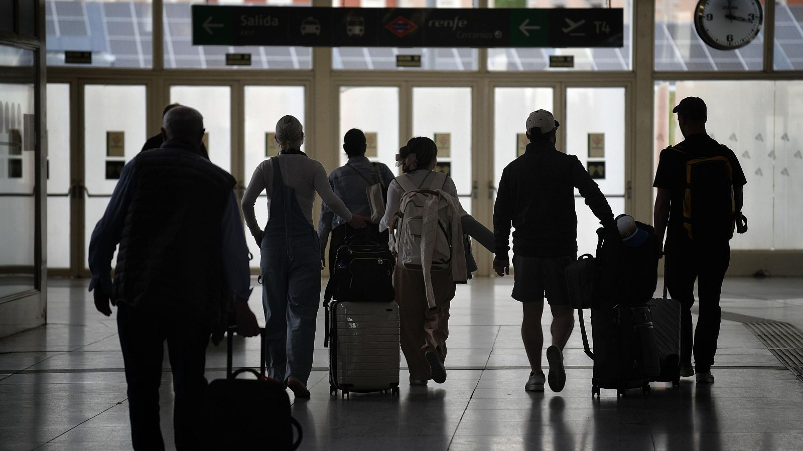 Operación puente de mayo: se prevén 7,5 millones de viajes | Ver