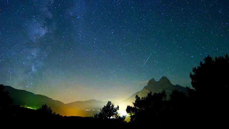 Llegan las eta acuridas, la lluvia de estrellas fugaces ms importante de la primavera