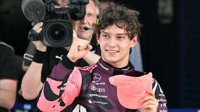 Antonelli da la sorpresa y saldr primero en la carrera al sprint del GP de Miami; Alonso entra por primera vez en la Q3