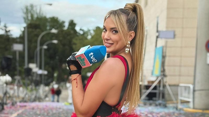 ¿Quién es Marta Riesco, la reportera de 'La Familia de la Tele'?