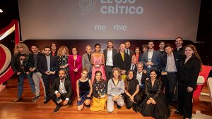 1. FOTO FAMILLIA PREMIOS OJO CRITICO (4)