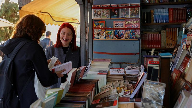 La feria de libros de Cuesta de Moyano ya es centenaria: "Vamos a durar otros 100 aos mnimo"