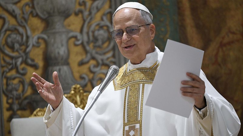 Comença el pontificat de Lleó XIV amb l'ofici d'una missa a la Capella Sixtina