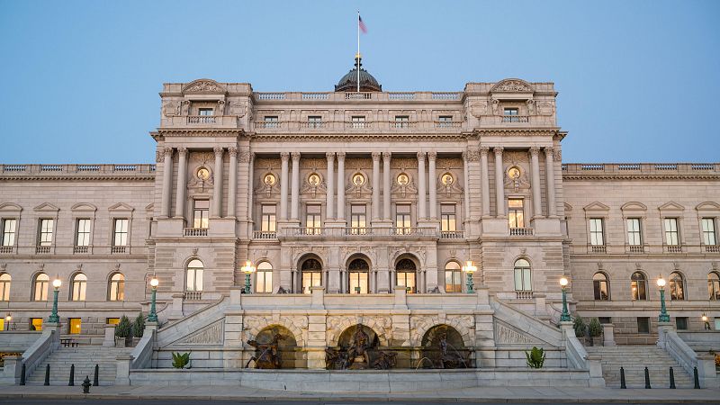 Trump despide a la directora de la Biblioteca del Congreso por "no servir adecuadamente a los intereses del contribuyente"