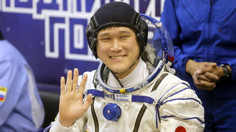 El astronauta japonés Norishige Kanai crece nueve centímetros en el espacio