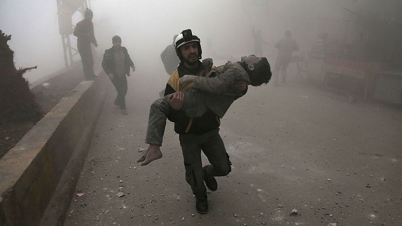 Los bombardeos contra los rebeldes de Guta Oriental dejan más de 20 muertos en Siria