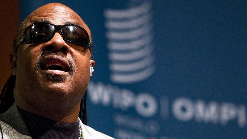 Stevie Wonder cumple 75 aos con un legado cultural inigualable