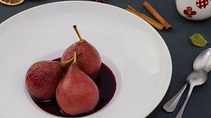 Peras al vino
