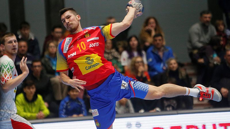 Espa�a no quiere bajarse del podio continental