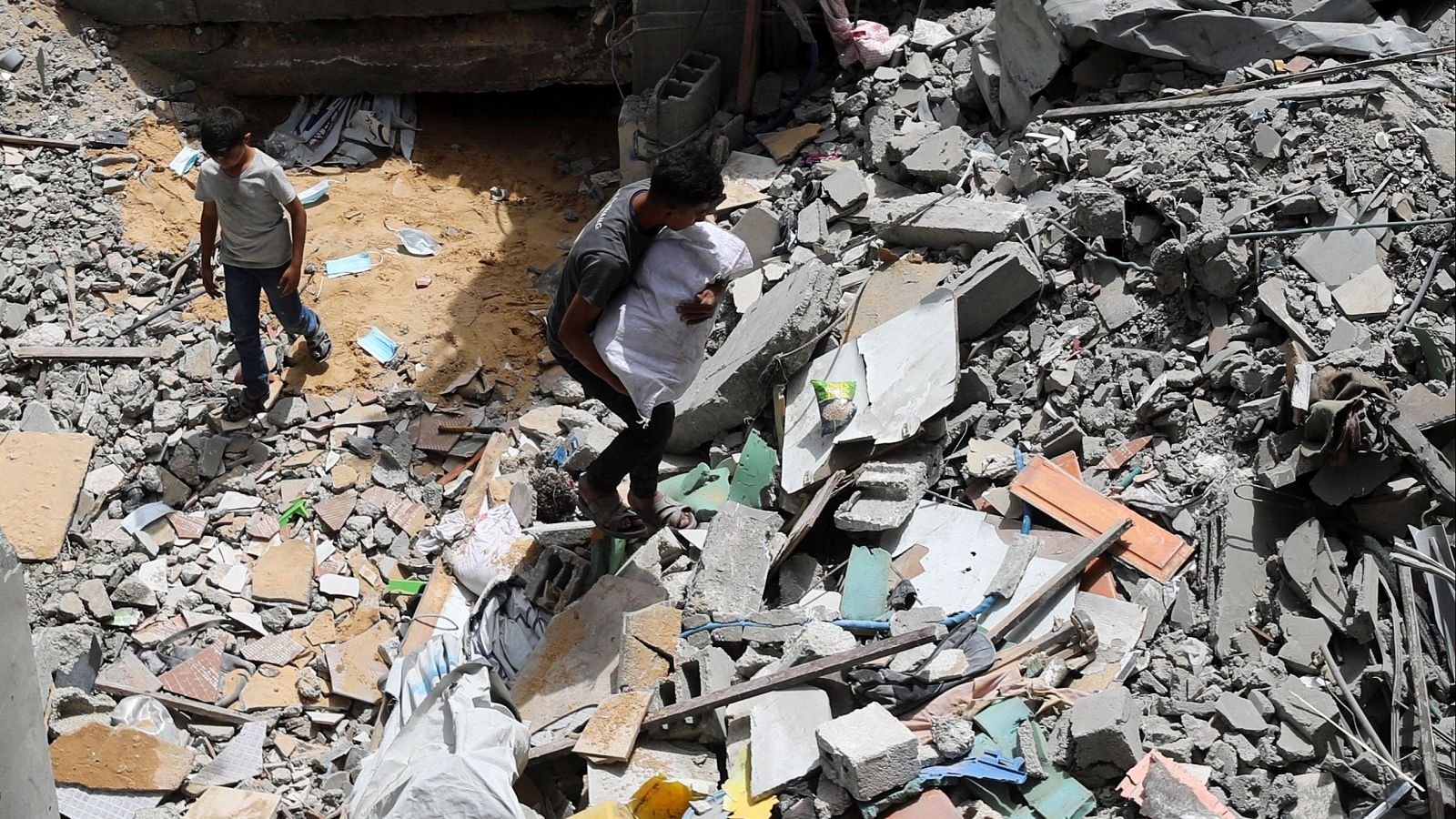 Israel intensifica su ofensiva en la Franja de Gaza - Telediario Fin de Semana | Ver