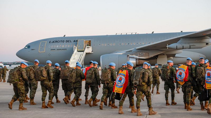 Robles despide a los militares con destino al Lbano: el casco azul "es el mejor compromiso que puede haber por la paz?