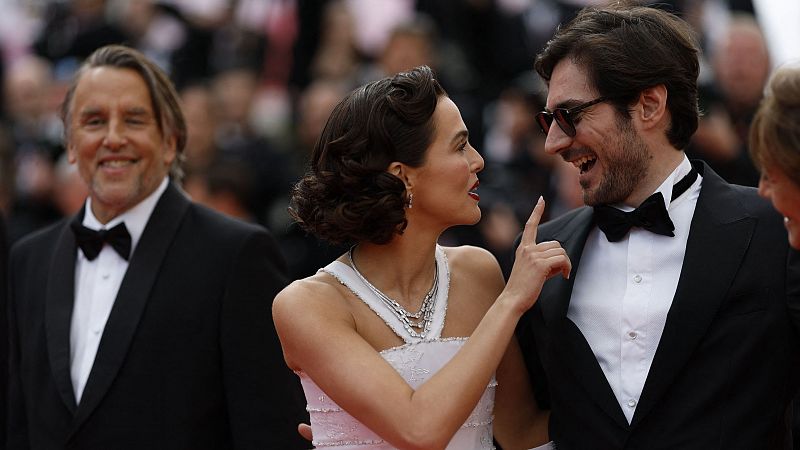 Cannes 2025: Richard Linklater cae en la trampa de la nostalgia por el cine radical en 'Nouvelle Vague'