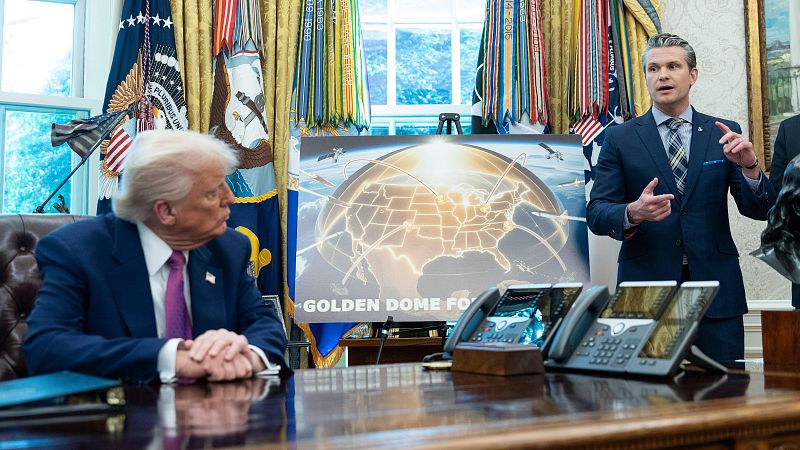 Trump anuncia la construcción de la "cúpula dorada", un escudo antimisiles que costará 175.000 millones de dólares