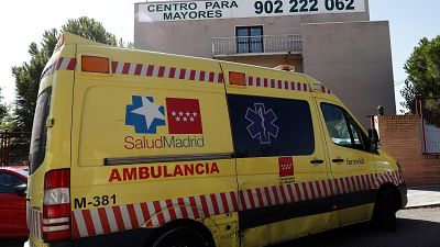 El juez imputa por primera vez a dos ex altos cargos del Gobierno de Ayuso por las muertes en las residencias