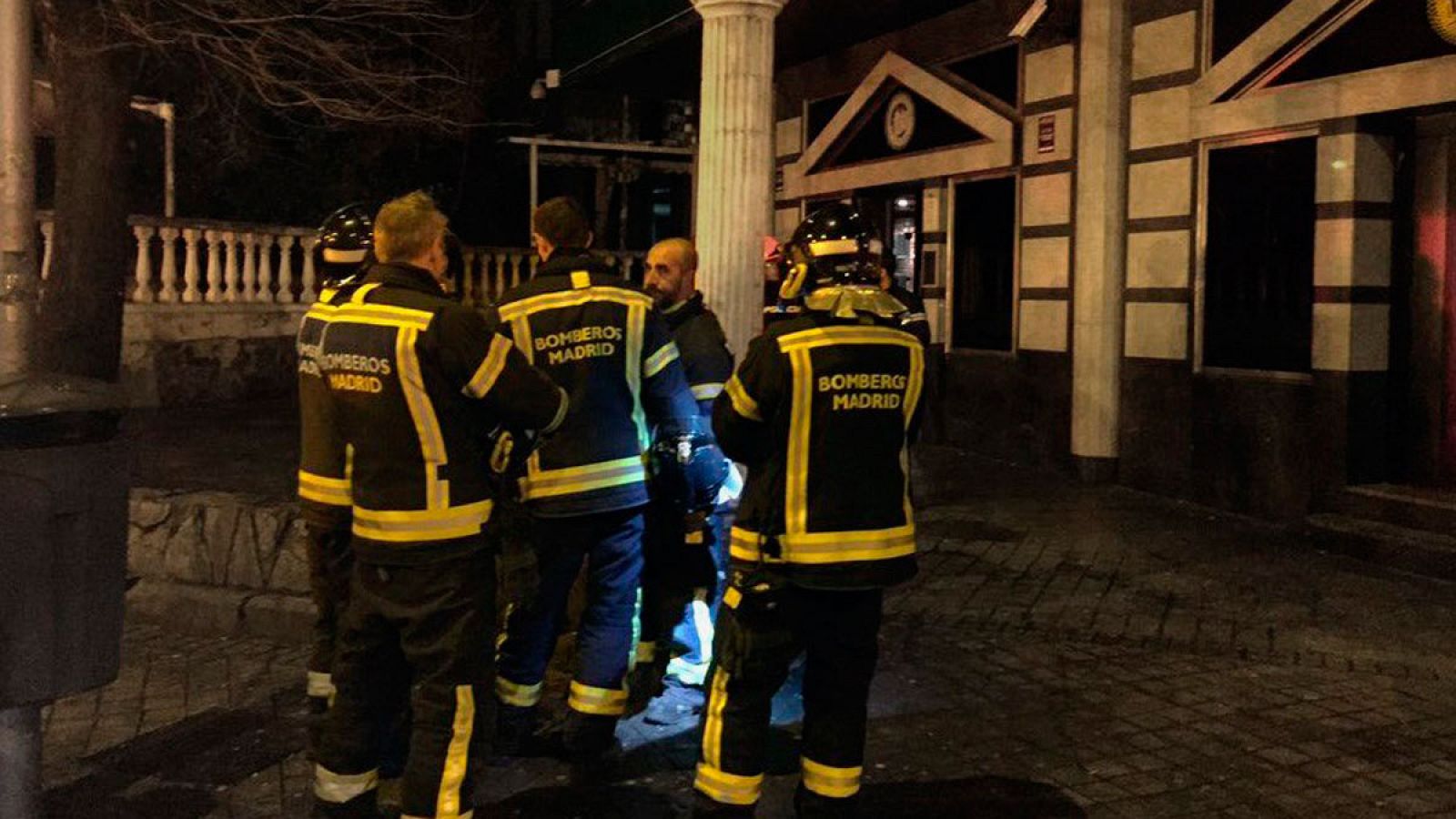 El desplome de un falso techo de una discoteca de Madrid causa 26 heridos