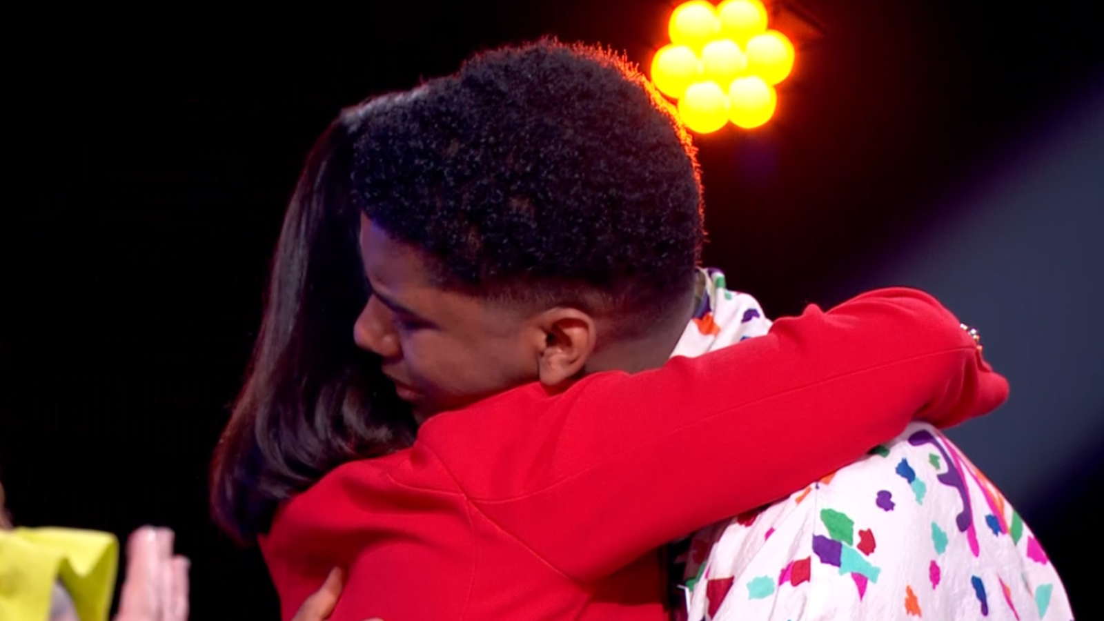 Bryan agradece su vídeo viral: "Estoy abrumado" | The Floor - The Floor | Ver