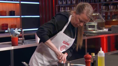 MasterChef 13 | La emocin de Elena al dedicar su plato a su hermana fallecida: "Las cosas que consigo son gracias a ella"