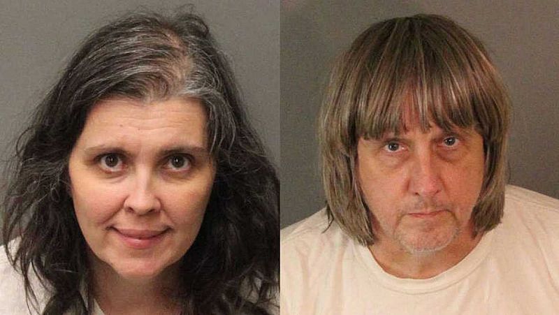 Detienen a una pareja por retener a sus 13 hijos malnutridos y encadenados en una casa en California