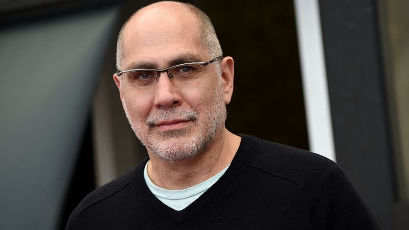 Guillermo Arriaga publica "El hombre", una epopeya sobre poder, violencia y memoria histrica