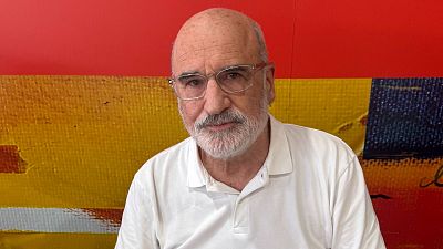 Fernando Aramburu publica "Hombre caído", una mirada luminosa y cruel sobre la condición humana