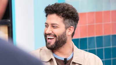 Quin es Javi de Hoyos, el nuevo presentador de 'D Corazn'?