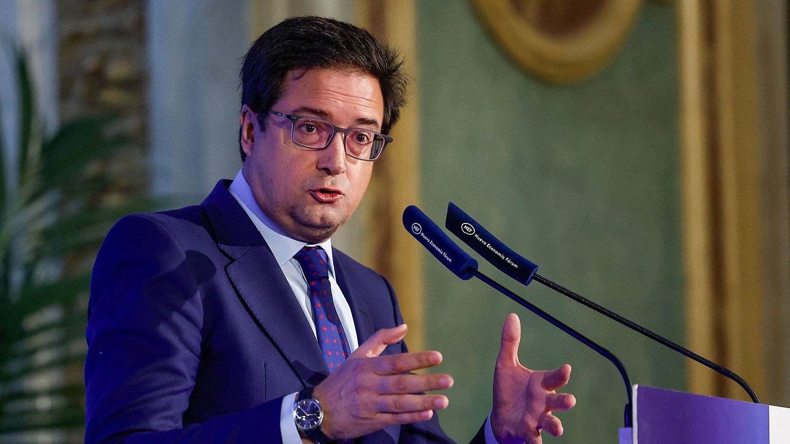 López dice que el procesamiento del fiscal general lanza "el mensaje de 'no te atrevas a denunciar la corrupción de Ayuso'" - La hora de La 1 | Ver