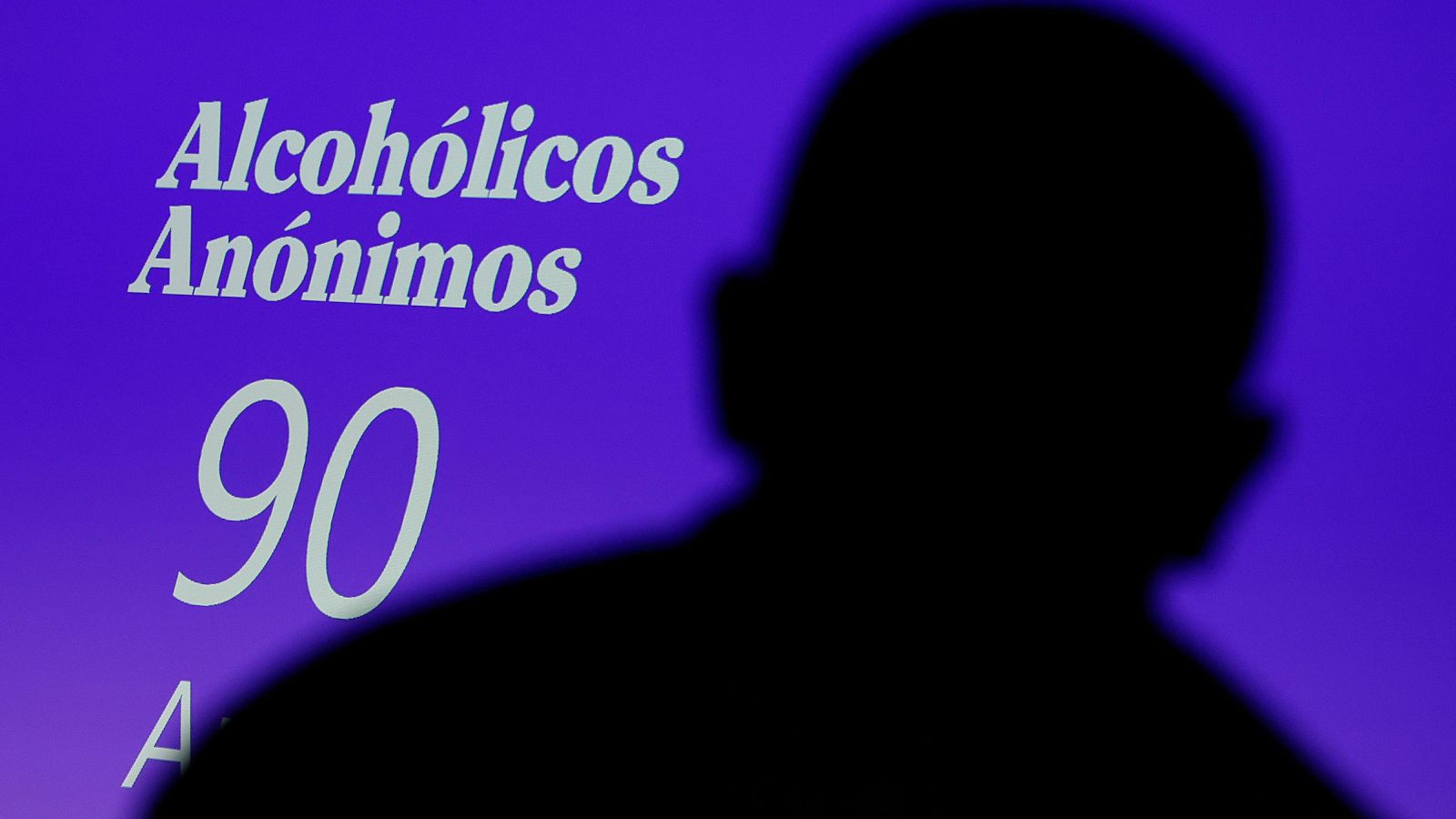 Alcohólicos Anónimos atiende a más de dos millones de personas | Ver