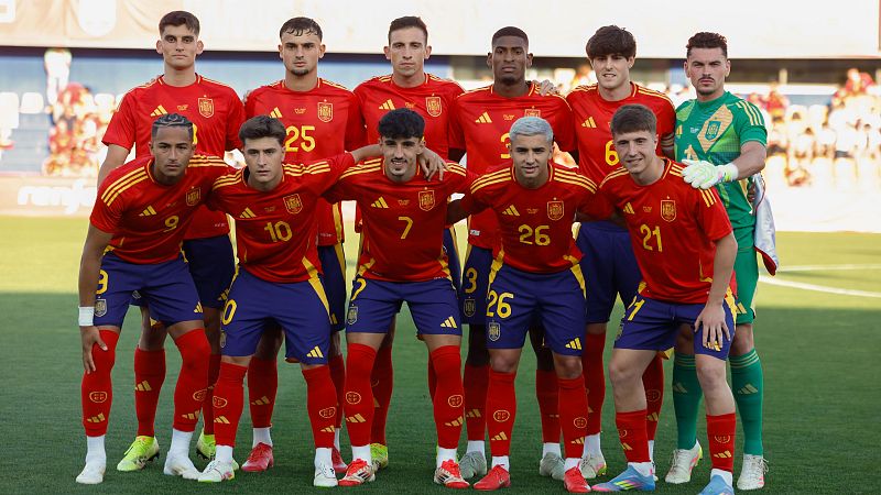 Espaa empieza el camino al reinado sub-21 ante Eslovaquia, la anfitriona del Europeo 2025
