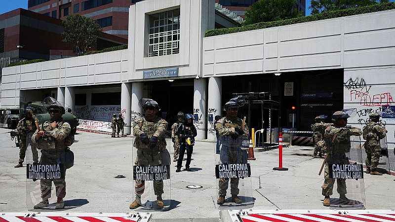 California pide a un tribunal federal que detenga el despliegue de militares ordenado por Trump en Los ngeles