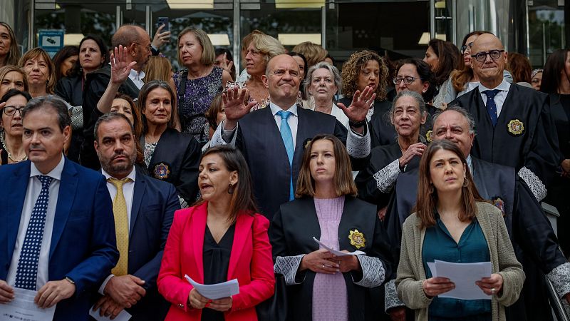 Jueces y fiscales exigen al Gobierno que retire las reformas de la carrera judicial porque "amenazan" su independencia