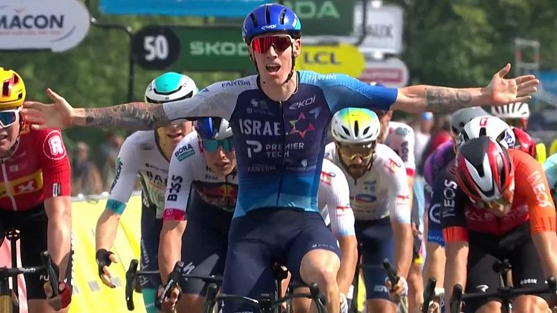 Steward gana al sprint y Evenepoel mantiene el liderato del Critérium Dauphiné