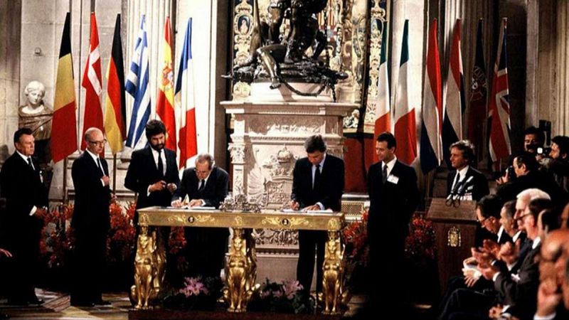 RTVE celebra este jueves, 12 de junio, los 40 años de la adhesión de España a la Comunidad Económica Europea