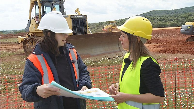 'Comando Actualidad' analiza la explotación de "tierras raras"
