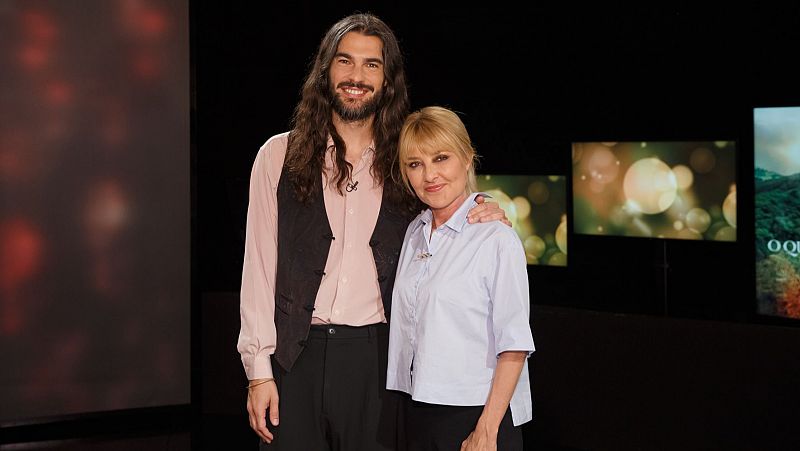 Oliver Laxe, invitado en 'Versión Española' con su película 'O que arde'