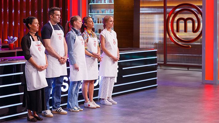 Gabriela, Ana, Ismael, Bea y Elena, semifinalistas de MasterChef 13