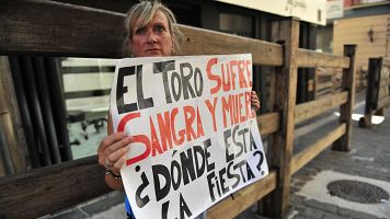 La contradiccin taurina en San Fermn: ?En la plaza, muchos se dan la vuelta para no mirar?