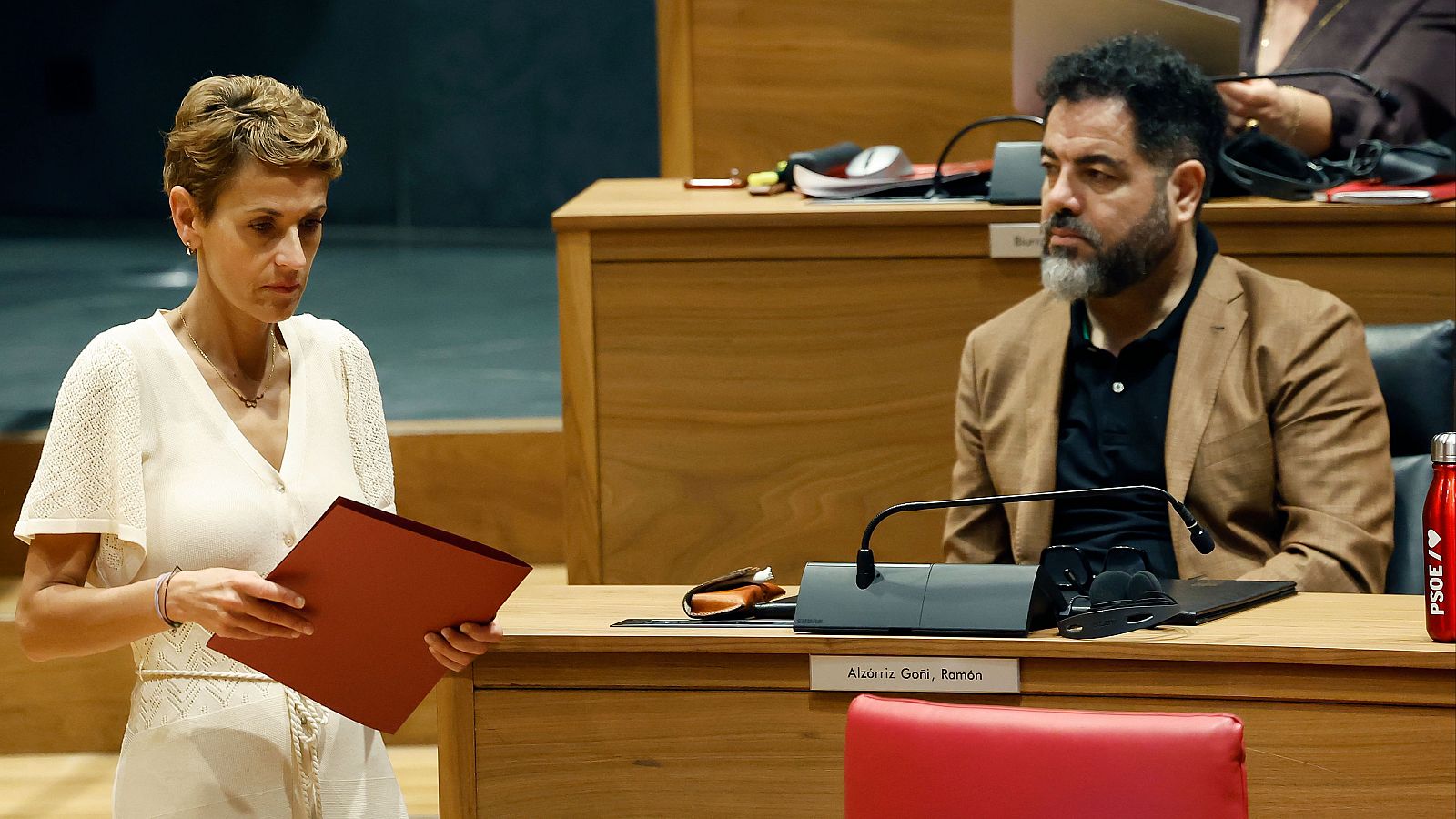 Chivite defiende la "honorabilidad" de su gobierno y del PSN tras el caso Cerdán | Ver