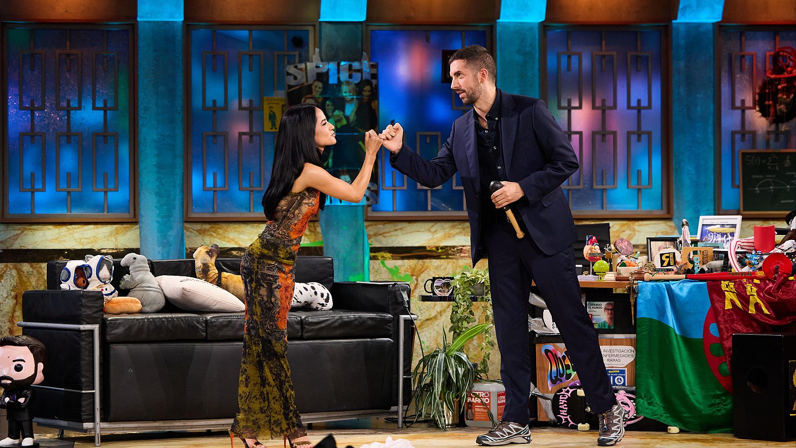 La Revuelta - Becky G y Javier Coronas (25/06/2025) | Ver programa | Ver